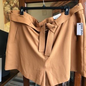 Nine West Front Tie Shorts Size 3X